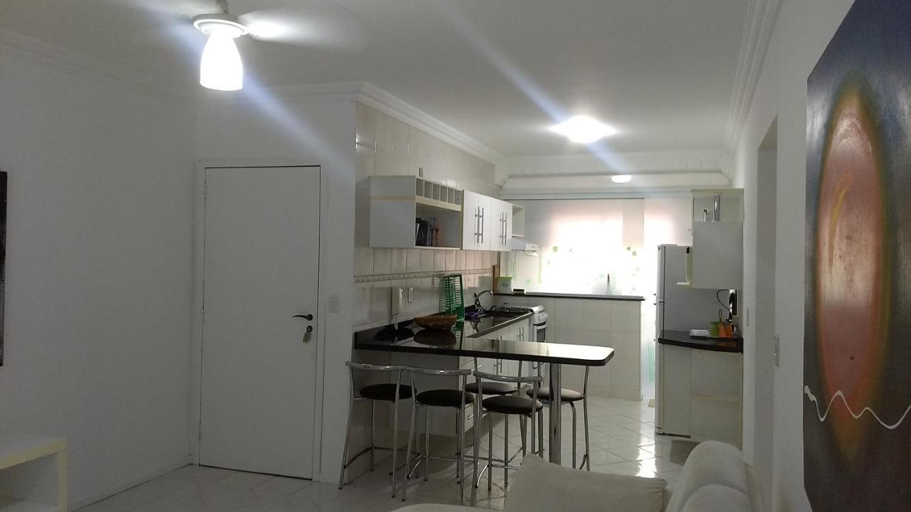 Apto Com 02 Quartos Praia Da Conceicao Bombinhas Sc Esterno foto